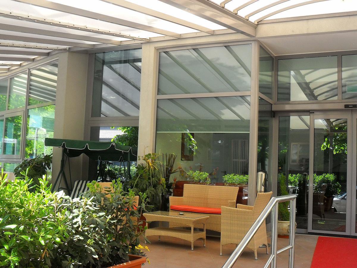 Hotel Etoile Rimini Exteriör bild